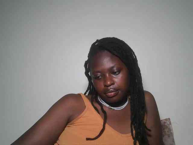 DaisyafterDark_ webcam
