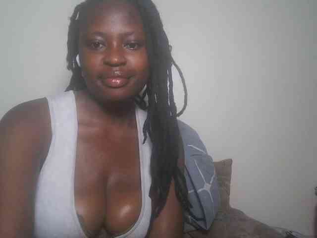DaisyafterDark_ webcam