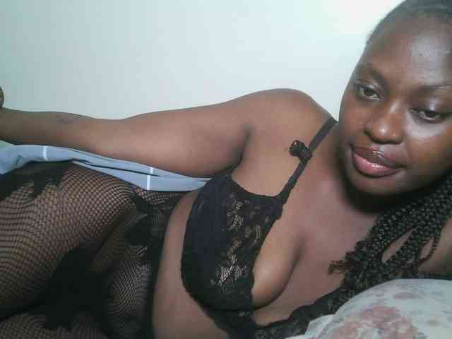DaisyafterDark_ webcam