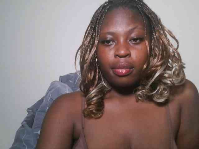 DaisyafterDark_ webcam