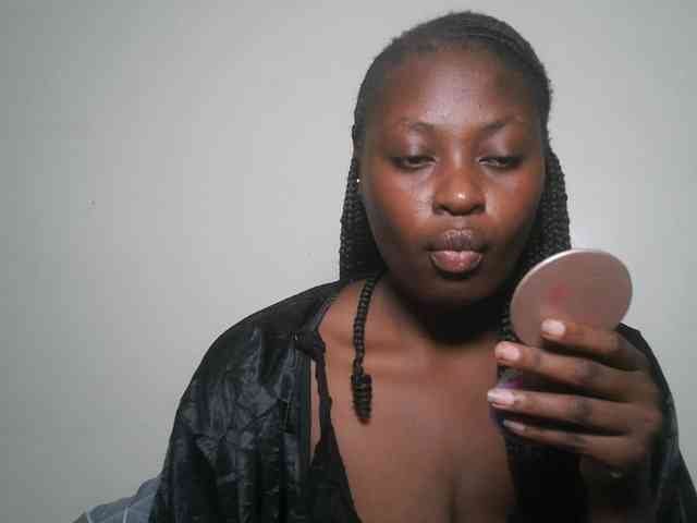 DaisyafterDark_ webcam