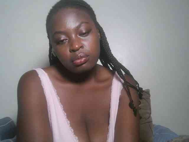 DaisyafterDark_ webcam