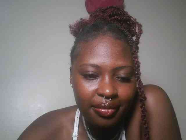 DaisyafterDark_ webcam