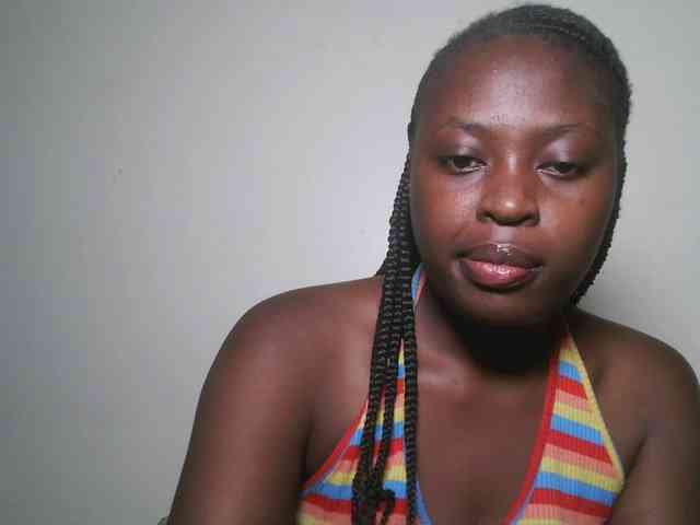 DaisyafterDark_ webcam