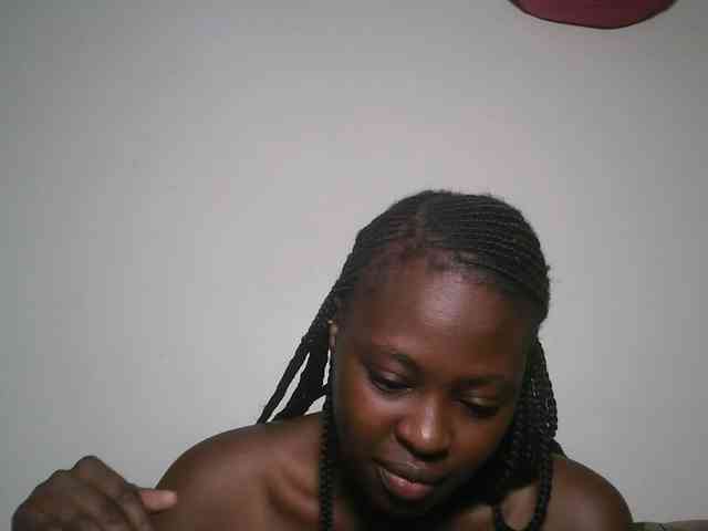 DaisyafterDark_ webcam