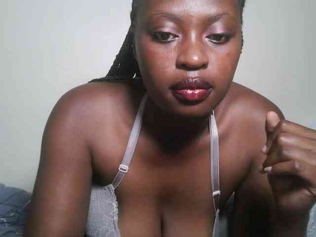 DaisyafterDark_ webcam