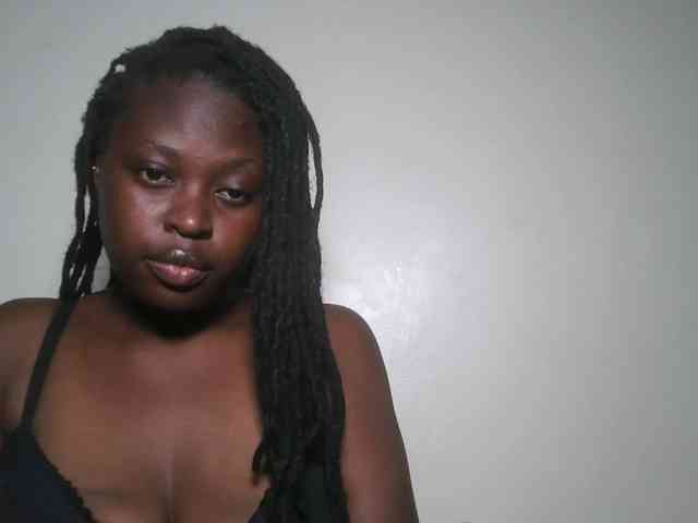 DaisyafterDark_ webcam