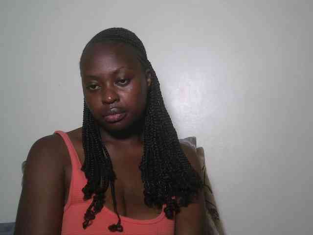 DaisyafterDark_ webcam