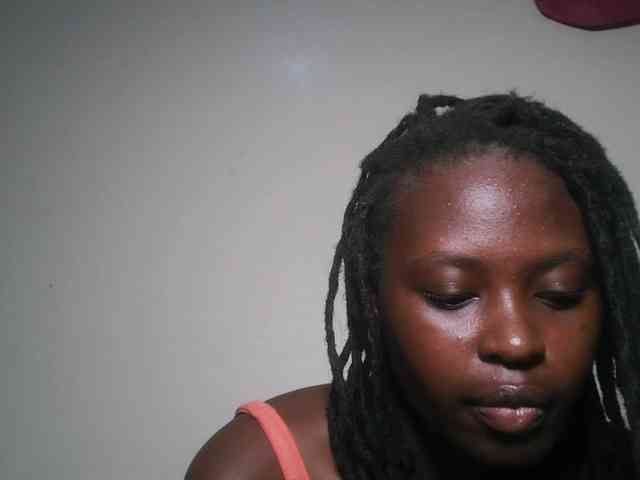 DaisyafterDark_ webcam