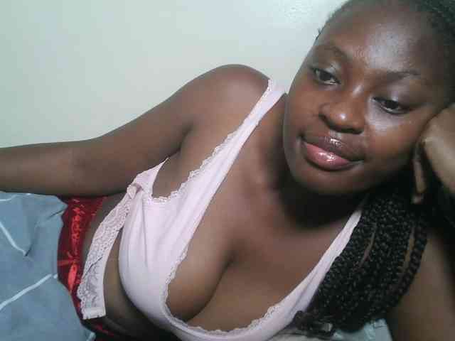 DaisyafterDark_ webcam