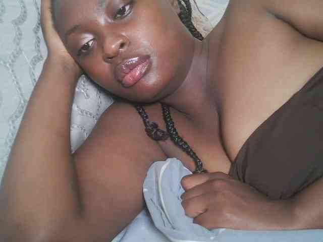 DaisyafterDark_ webcam