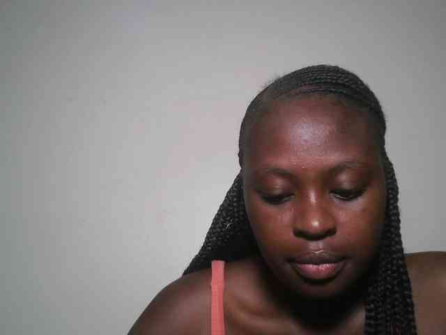 DaisyafterDark_ webcam