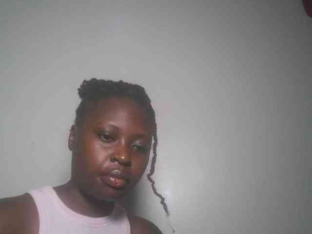 DaisyafterDark_ webcam