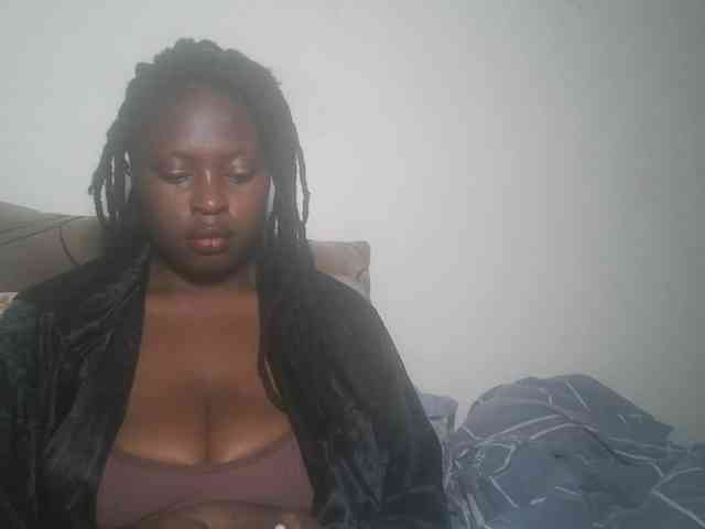 DaisyafterDark_ webcam