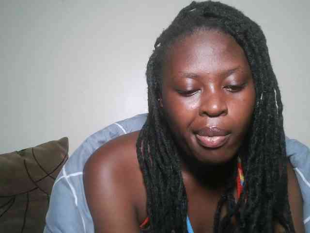 DaisyafterDark_ webcam