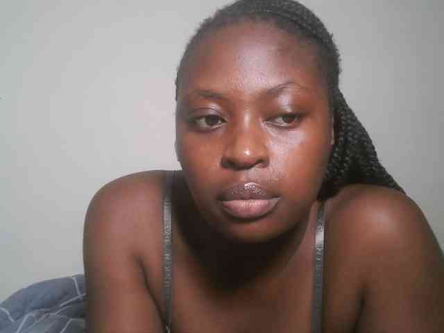 DaisyafterDark_ webcam