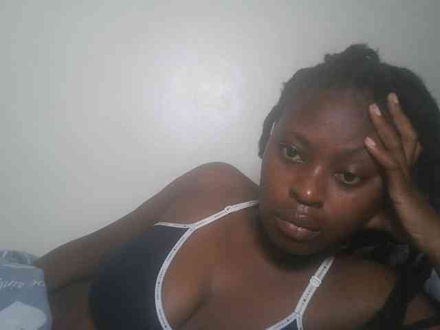 DaisyafterDark_ webcam