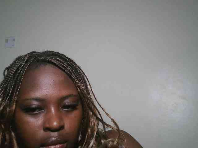 DaisyafterDark_ webcam