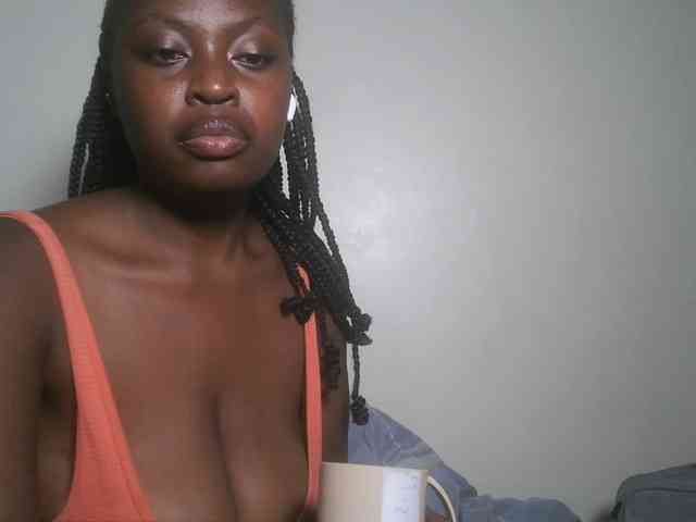 DaisyafterDark_ webcam
