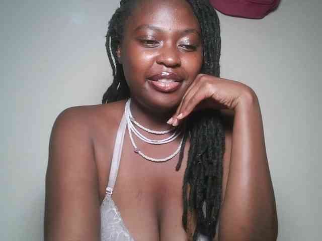 DaisyafterDark_ webcam