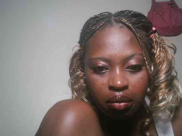 DaisyafterDark_ webcam