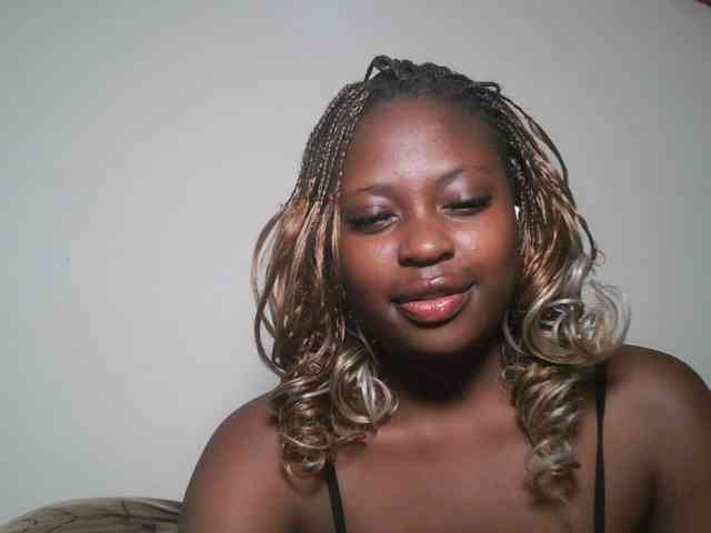 DaisyafterDark_ webcam