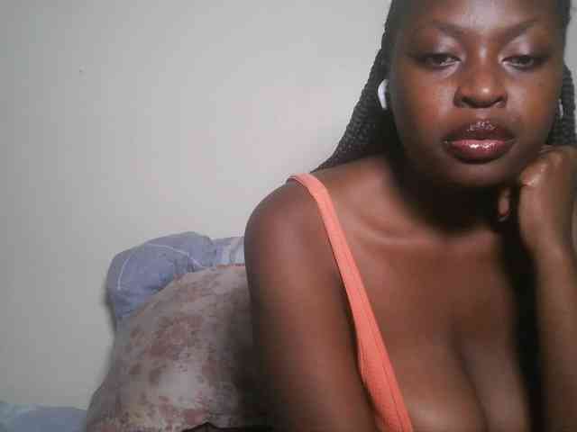 DaisyafterDark_ webcam