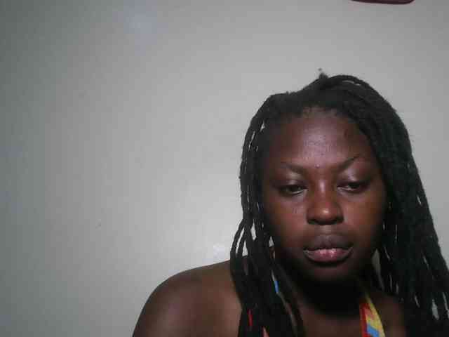 DaisyafterDark_ webcam