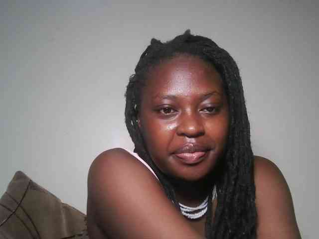DaisyafterDark_ webcam