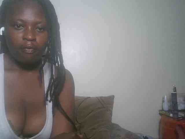 DaisyafterDark_ webcam