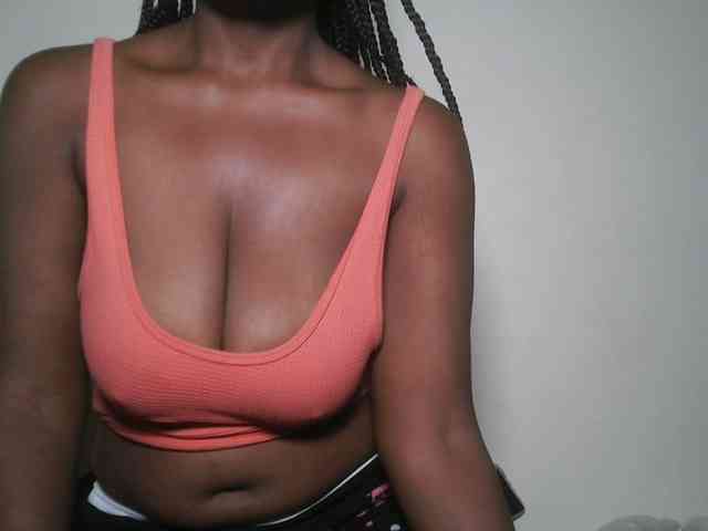 DaisyafterDark_ webcam