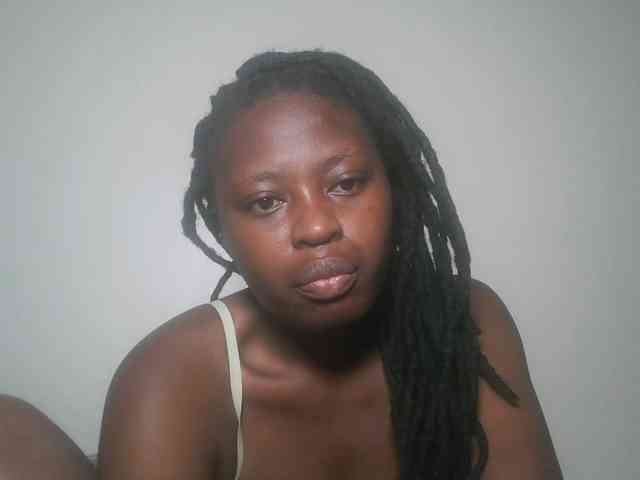 DaisyafterDark_ webcam
