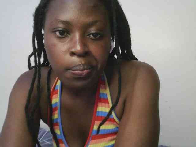 DaisyafterDark_ webcam