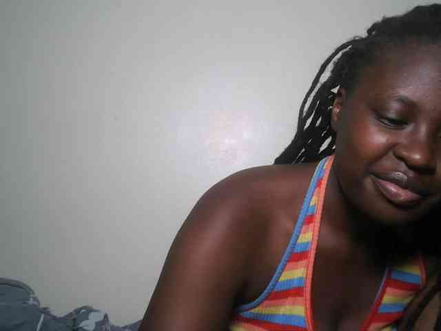 DaisyafterDark_ webcam
