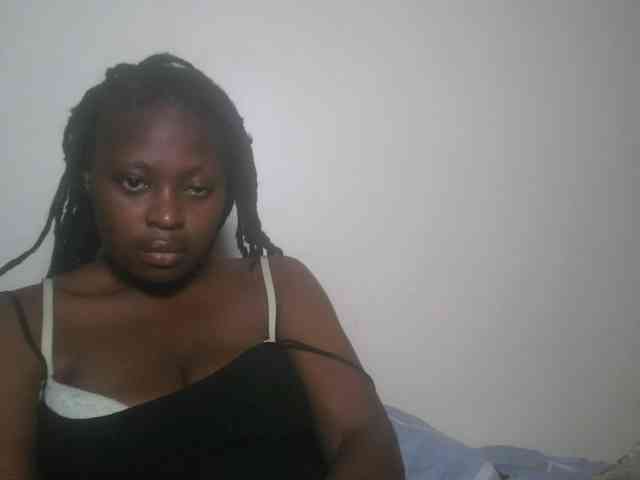 DaisyafterDark_ webcam