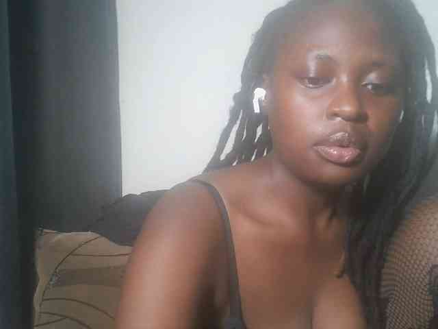 DaisyafterDark_ webcam
