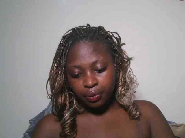 DaisyafterDark_ webcam
