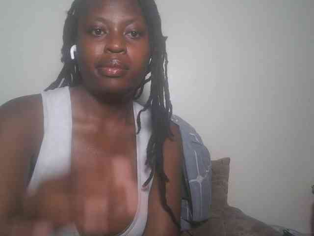 DaisyafterDark_ webcam