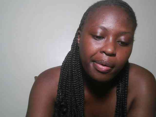 DaisyafterDark_ webcam