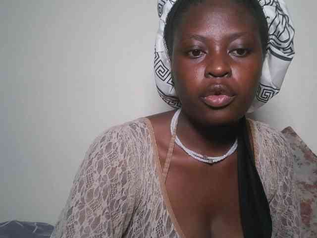 DaisyafterDark_ webcam