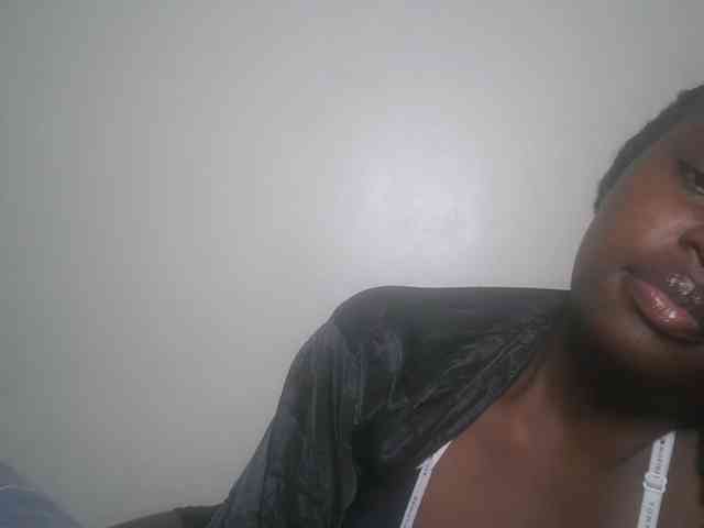 DaisyafterDark_ webcam