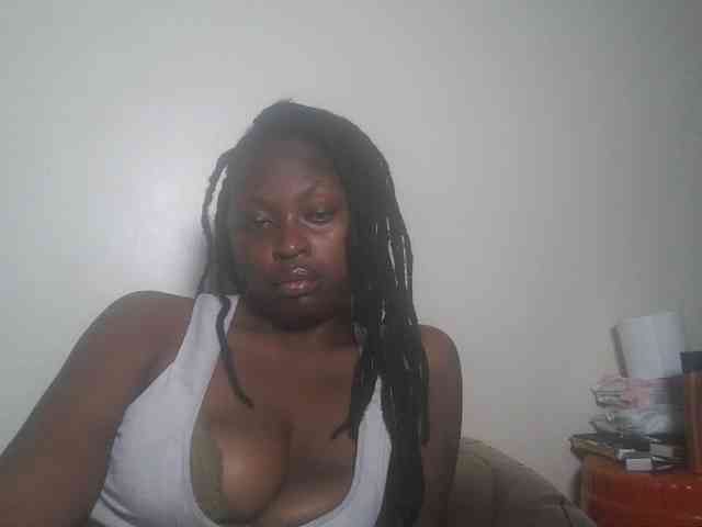DaisyafterDark_ webcam