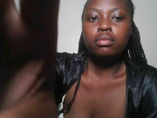 DaisyafterDark_ webcam