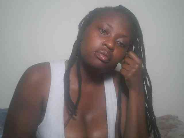 DaisyafterDark_ webcam