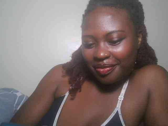 DaisyafterDark_ webcam
