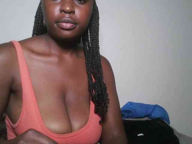 DaisyafterDark_ webcam