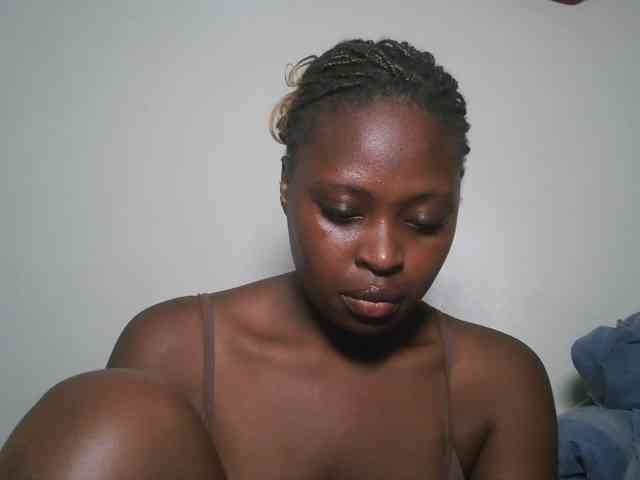 DaisyafterDark_ webcam