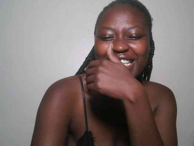 DaisyafterDark_ webcam