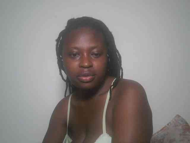 DaisyafterDark_ webcam