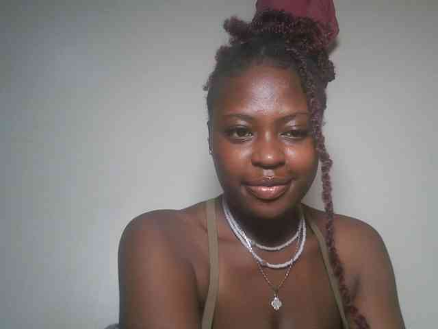 DaisyafterDark_ webcam